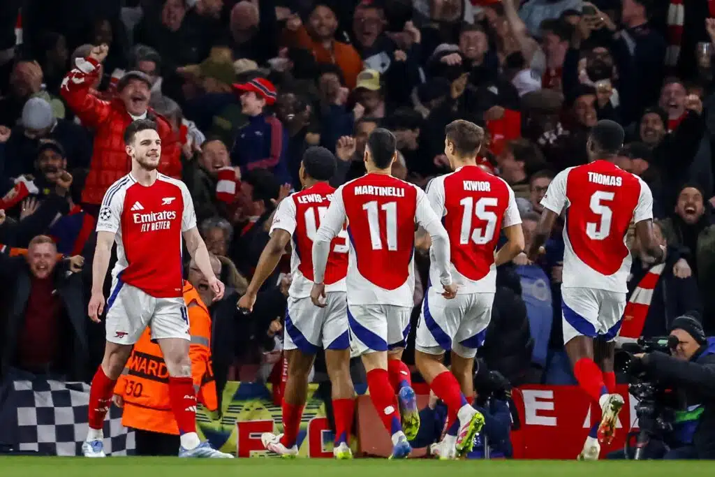 Arsenalin ympärillä synkkä pilvi – tähtipelaajaa viedään nyt muualle