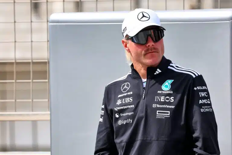 Tiesitkö tätä? Valtteri Bottaksen autotallista löytyy mieletön menopeli