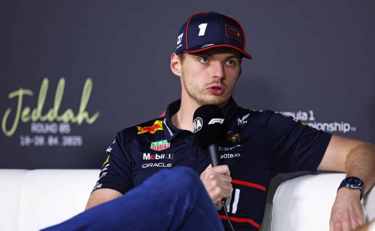 F1-kuskilta shokkiväite: Max Verstappen sivuun F1-sarjasta