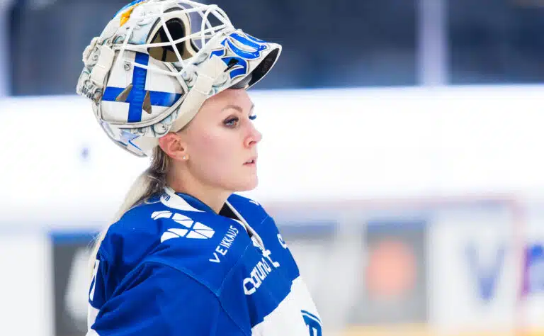 Miesten kanssa pelaava Meeri Räisänen sohaisi ampiaispesää – sanoi ääneen karun totuutensa