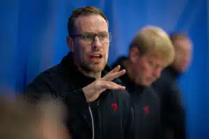 Ville Nieminen kohtasi Stanley Cup -voittajat – ”v*ttuilusta” ei ollut tulla loppua