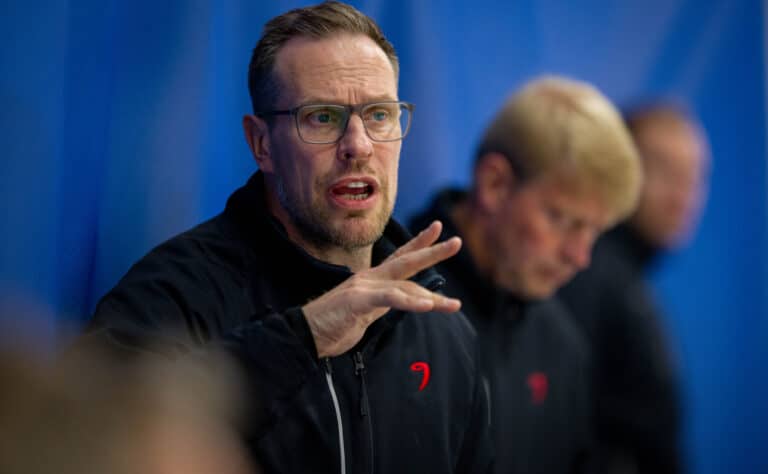 Ville Nieminen katsoi Leijonien pelaamista – pamautti brutaalin totuuden Viaplaylla
