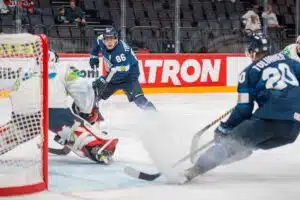 UC: Käsky kävi NHL:stä – Leijona-tähti välittömästi pihalle MM-kisoista