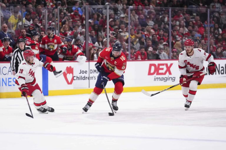 Aleksander Barkov pihalla – tekeekö Florida Panthers kovan peliliikkeen?
