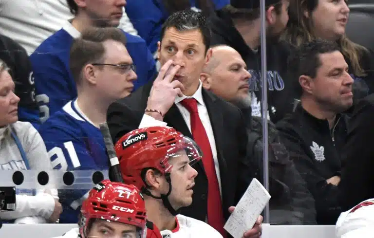 Tapaus Mikko Rantanen – Carolinan päävalmentaja Rod Brind’Amour antoi palaa