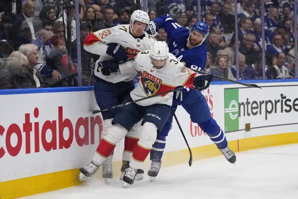 Hajoaako Florida Pantersin suomalaisnelikko? Yksi avasi nyt suunsa