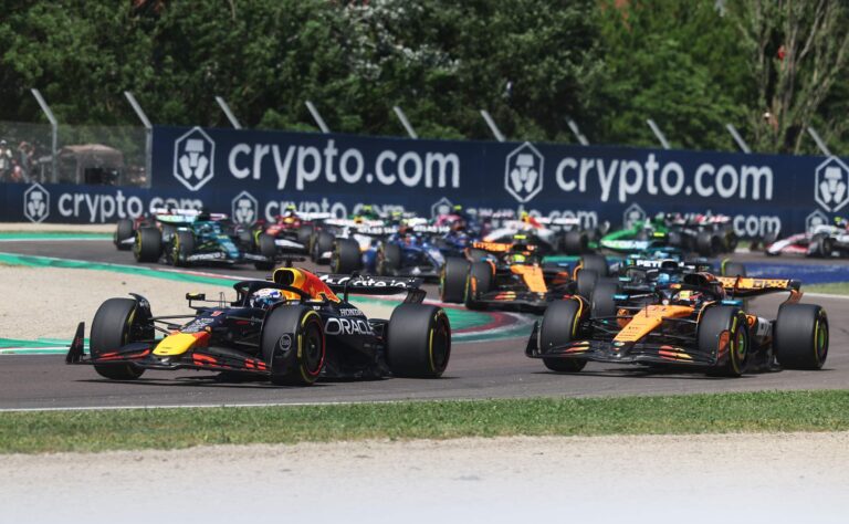F1:ssä viritellään shokkiuutista – kuskipakka räjähtäisi täysin