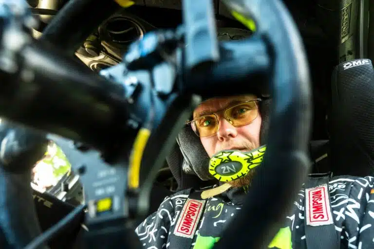 Toyotan rattiin – rallitähden unelma toteutui
