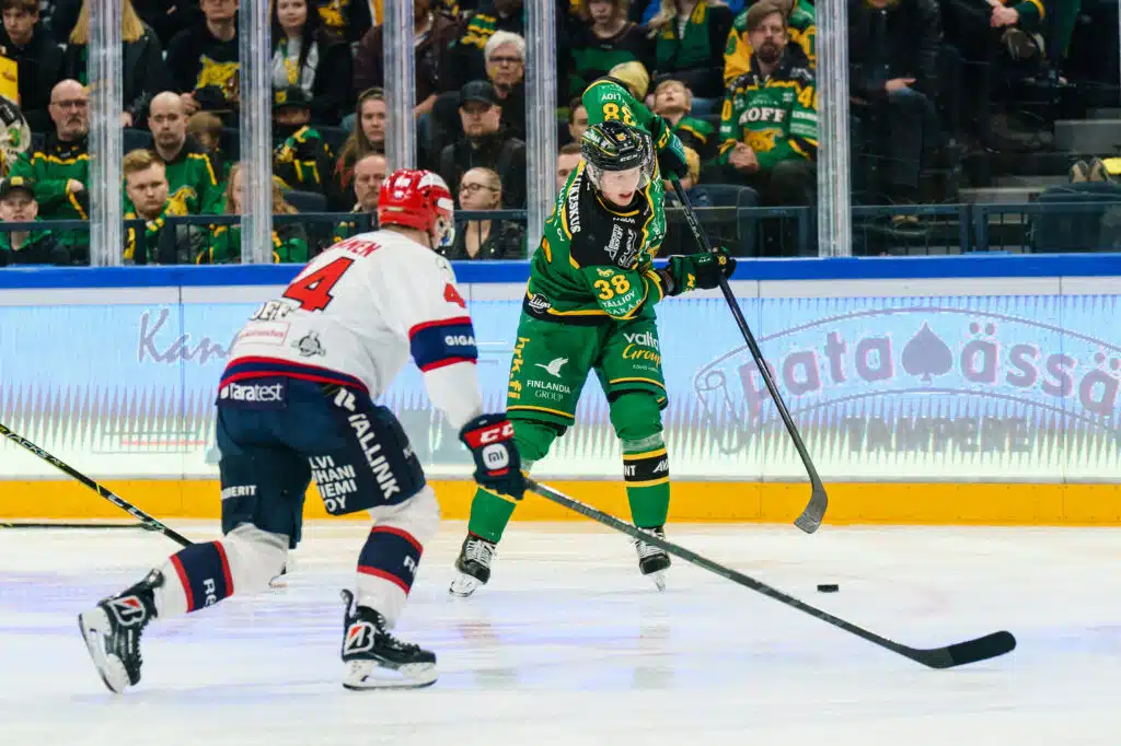 SM-liigaseuran hurja kesähankinta ällistyttää – hyökkääjä paljasti, miksi tuli Suomeen