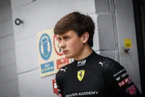 Formulatoivo Tuukka Taponen rehellisenä Ylellä – tästä tietää, että F1-unelma on säpäleinä