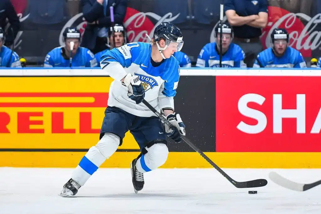 ”Suomen Gretzky” pelasi elämänsä NHL-kauden – nyt mies on kokemassa karun kohtalon