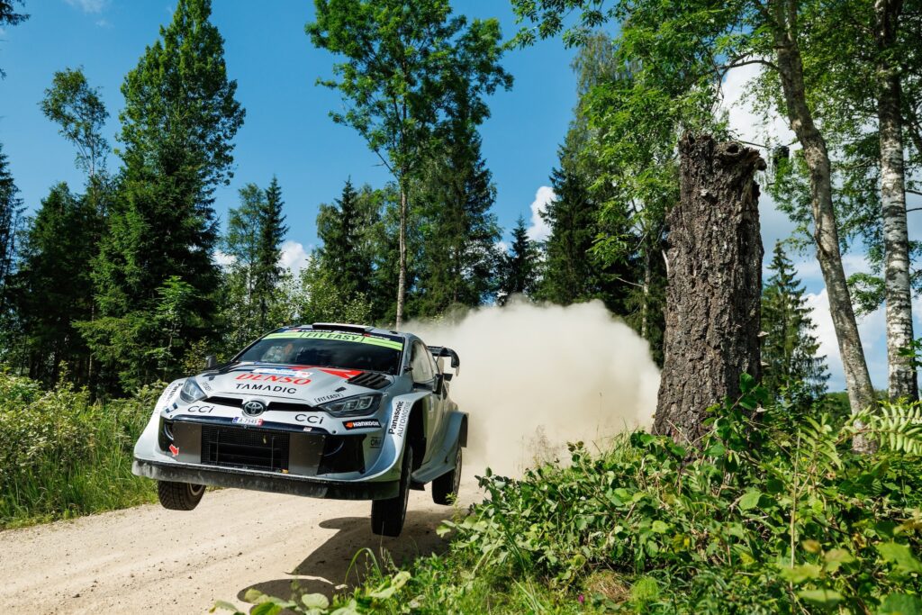 MTV:n asiantuntija: Toyotan pitää antaa lähtöpassit tälle rallitähdelle