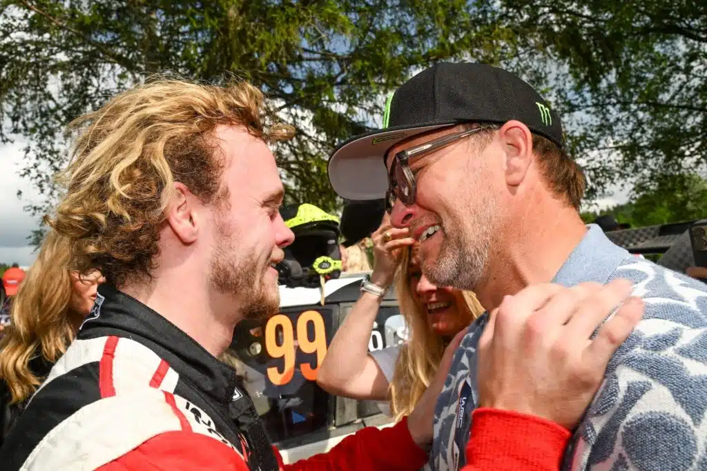 Yksi oli poissa: Rallilegenda julkaisi koskettavan kuvan