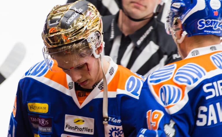 Aleksander Barkovin lapsuudenystävä pääsi pelaamaan NHL:ssä – myönsi karun totuuden tuosta reissusta