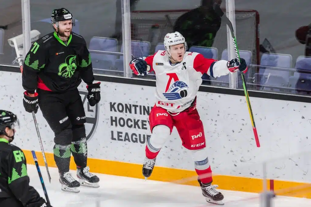 Asiantuntijalta shokkiväite Teemu Pulkkisen Mestis-siirrosta