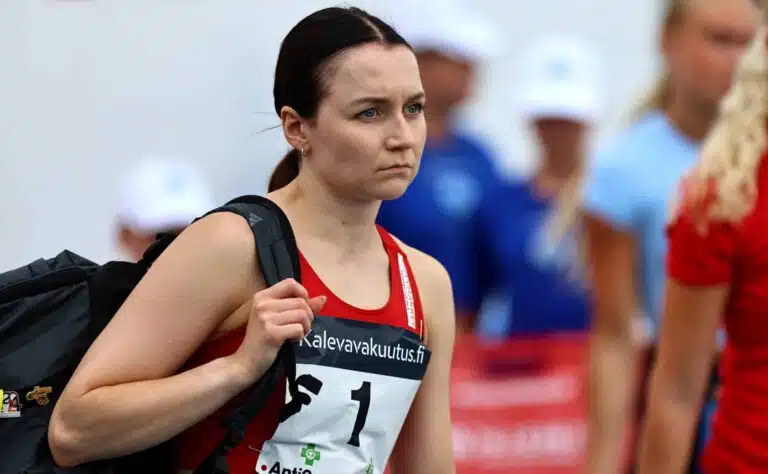 Reetta Hurske täräytti hirmuajan – seuraavana päivänä puhelimessa odotti pöyristyttävät viestit