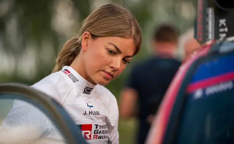 Janni Hussi teki muutoksen ulkonäköönsä – totuus valkeni naiselle ralliautossa