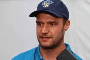 Aleksander Barkovin käytös olympiafinaalin aikana ällistyttää