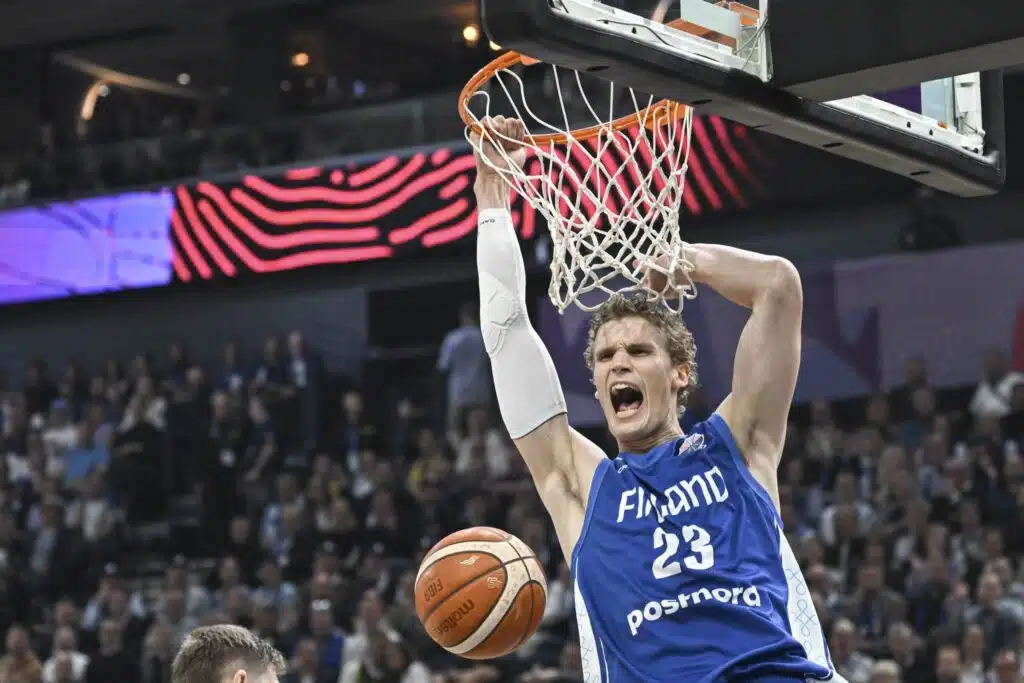 Lauri Markkasen ele katsomoon puhutti – näin supertähti kommentoi