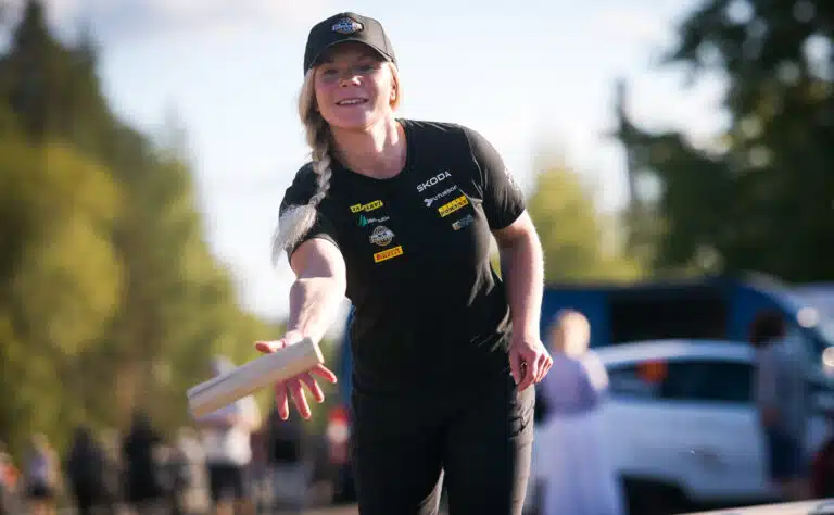 Enni Mälkönen jakoi ilouutisia rallimiehen kanssa – onnittelutulvasta ei ollut tulla loppua