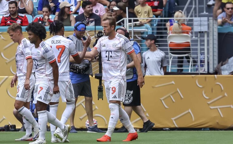 Harry Kane hurjien siirtohuhujen kohteena – sinetöikö vaimo ison ratkaisun?