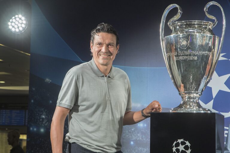 Jalkapallolegenda Jari Litmanen löysi melkoista seuraa
