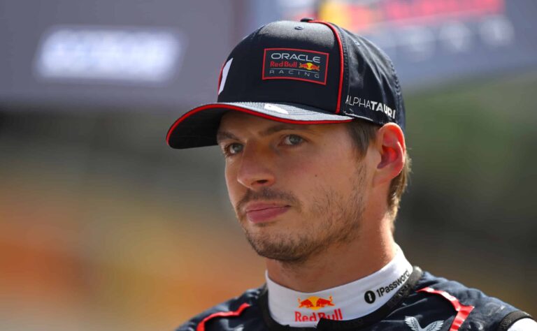 Max Verstappen kilpaili rata-autolla – koki nöyryyttävän kohtalon