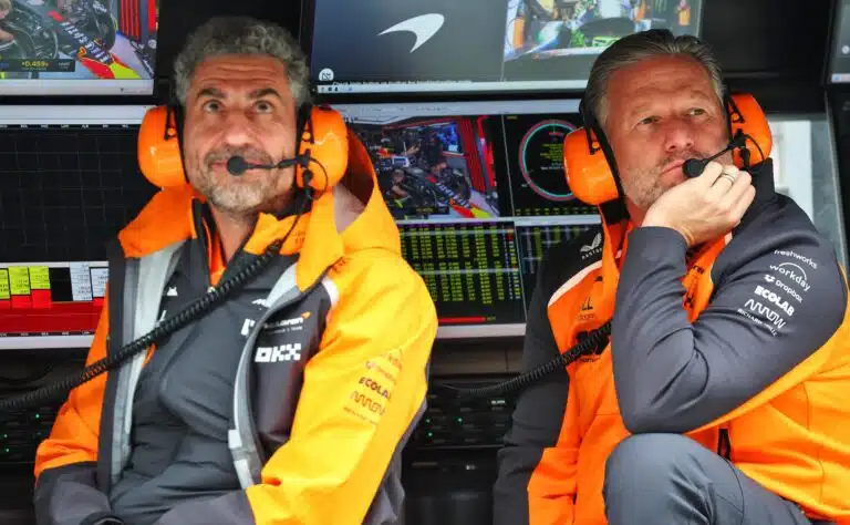 McLarenin F1-tallin joulujuhlissa lähti lapasesta – pomo tylytti kuskia