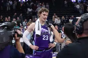 Lauri Markkasen vaimon käytös koripallo-ottelussa hämmästyttää