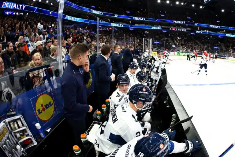 Leijonien olympiapaita julki – Pohjois-Amerikasta selvä tuomio