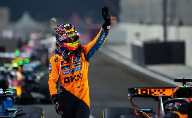 F1-tähti pihalle McLarenilta? Varikolla muhii nyt uutispommi