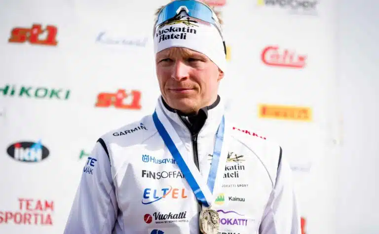 Kerttu Niskasen valmentajamies tylytti Suomen toista maajoukkuenaista Viaplaylla