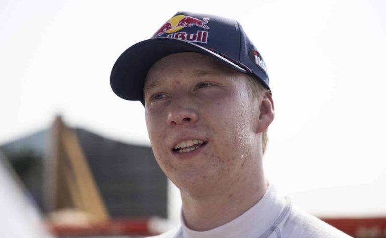 Rallin MM-sarjalta päivitys Kalle Rovanperästä – fanit vetivät heti johtopäätöksensä