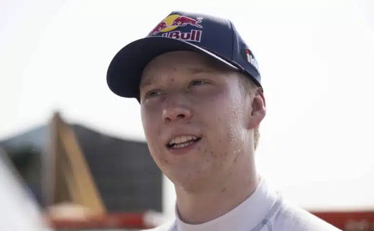 Rallin MM-sarjalta päivitys Kalle Rovanperästä – fanit vetivät heti johtopäätöksensä