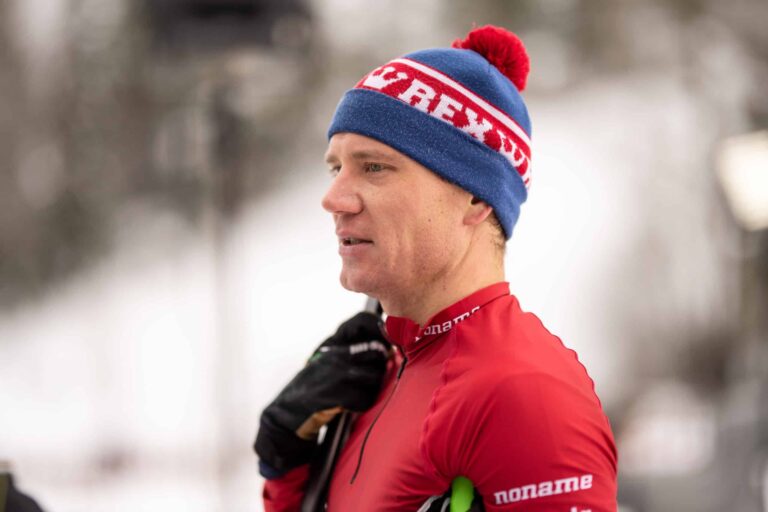 Hiihtonainen näytti ovea Ville Nousiaiselle – sitten alkoi tapahtua
