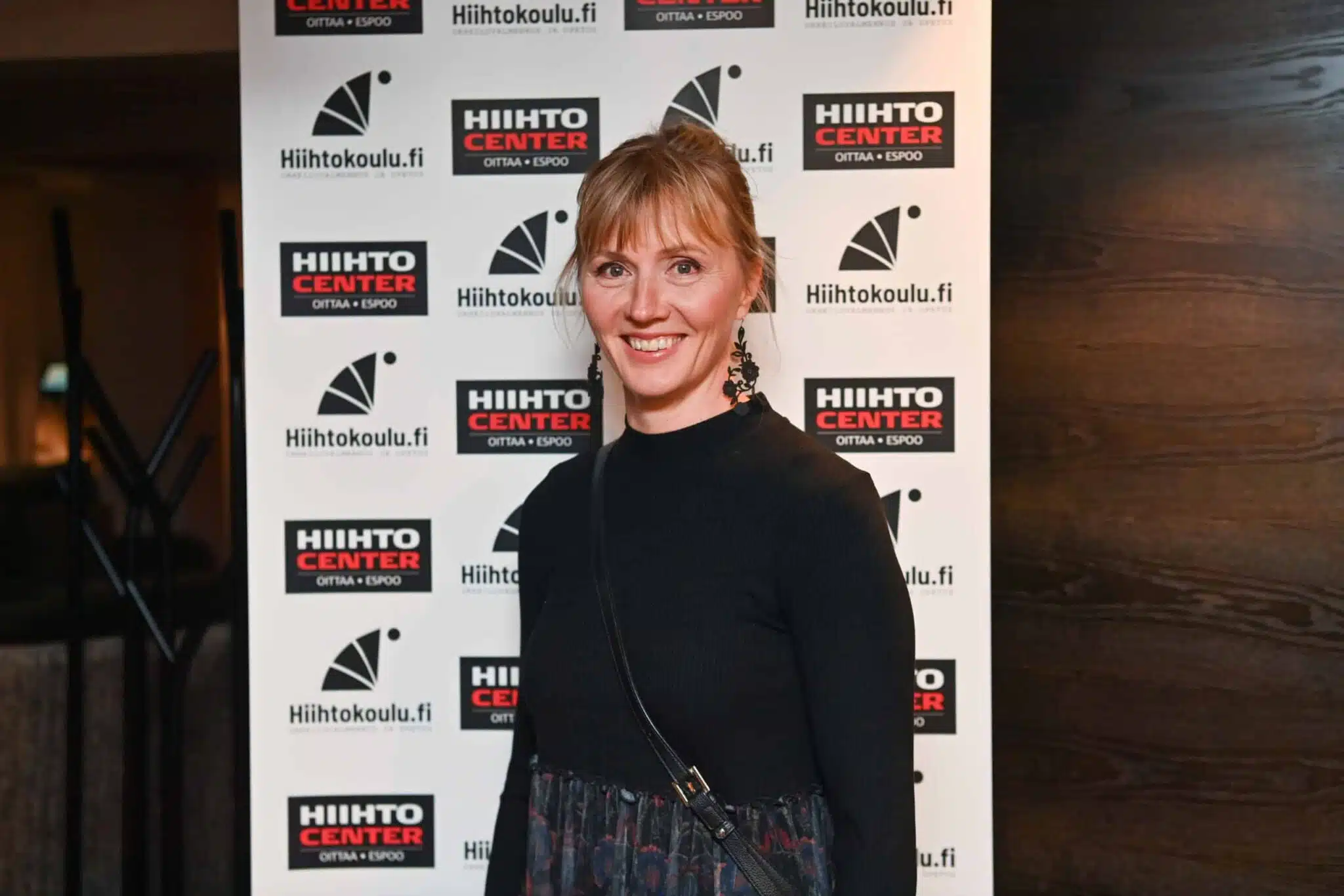 Virpi Sarasvuo ei halunnut valehdella – tiputti brutaalin faktan Suomen hiihtotähdestä