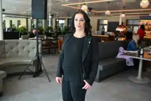 Nyt se on julkista tietoa: Anni Vuohijoki kertoi synkän salaisuuden