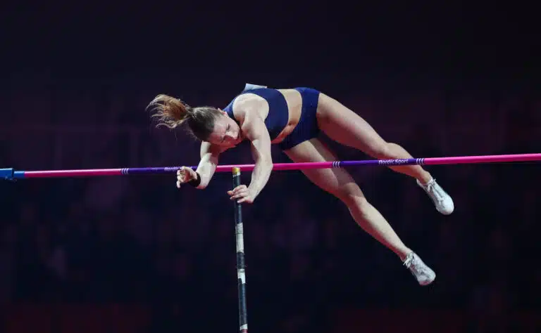 Suomalainen seiväsnainen lopetti uransa – näin Elina Lampela reagoi