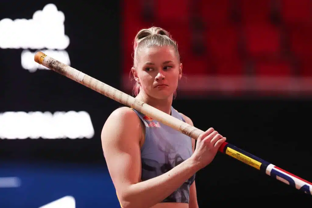 Nämä sanat olivat liikaa – Wilma Murto murtui kameroiden edessä