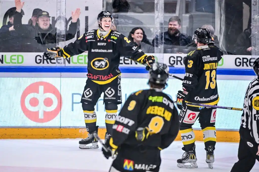 Urheilucast: Kärppien kiekkomies pöyristyi kohtelustaan seurassa – haluaa lähteä