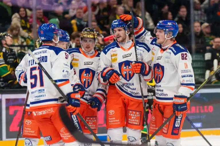 Urheilucast: Kassakaapista löytyi ikävä yllätys – Tapparalle lunta tupaan pelaajamarkkinoilla