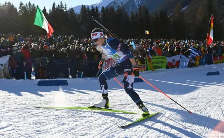 Suomen ampumahiihtonainen pahasti hukassa – kisan jälkeen alkoi syyttely