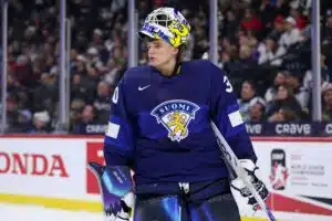 Kiekkotähti Petteri Rimpinen julkaisi kuvan armeijasta – tämä näky oli liikaa monelle