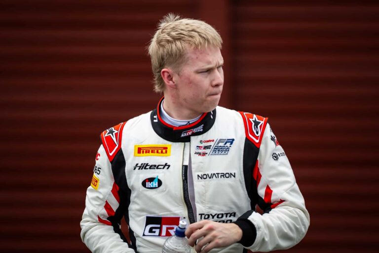 Kalle Rovanperä palasi formula-auton rattiin – kierrosaika oli järkyttävä