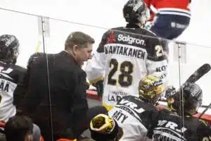 PP:ssä mielenkiintoista vihjailua – kyteekö Kärppien sisällä kunnon kapina?