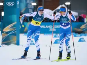 Olympiapronssi tuli: Ville Nousiainen antoi täyslaidallisen Suomen hiihtonaiselle