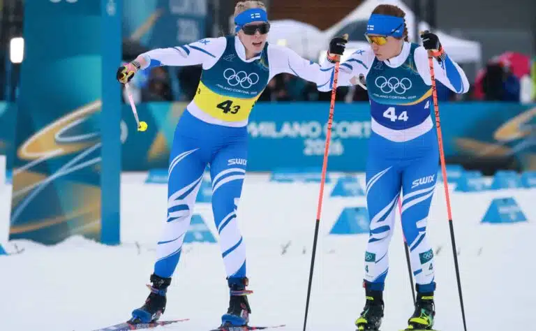 Olympiapronssi tuli: Ville Nousiainen antoi täyslaidallisen Suomen hiihtonaiselle