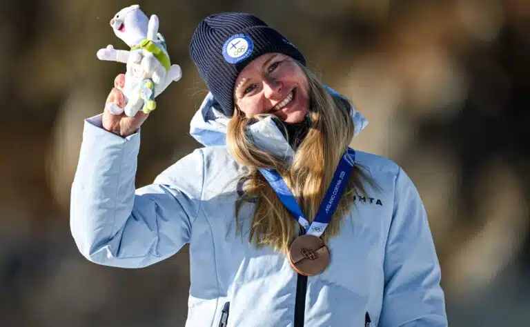 IL: Suvi Minkkisellä ja mysteerimiehellä koskettava kontakti – sanoja ei tarvittu