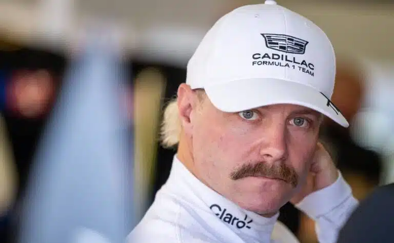 Valtteri Bottas romahti – Cadillacin radiossa heti viesti, joka ei jättänyt mitään epäselväksi