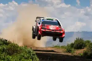 Toyotan Elfyn Evans Kenian Safari-rallissa maaliskuussa 2026